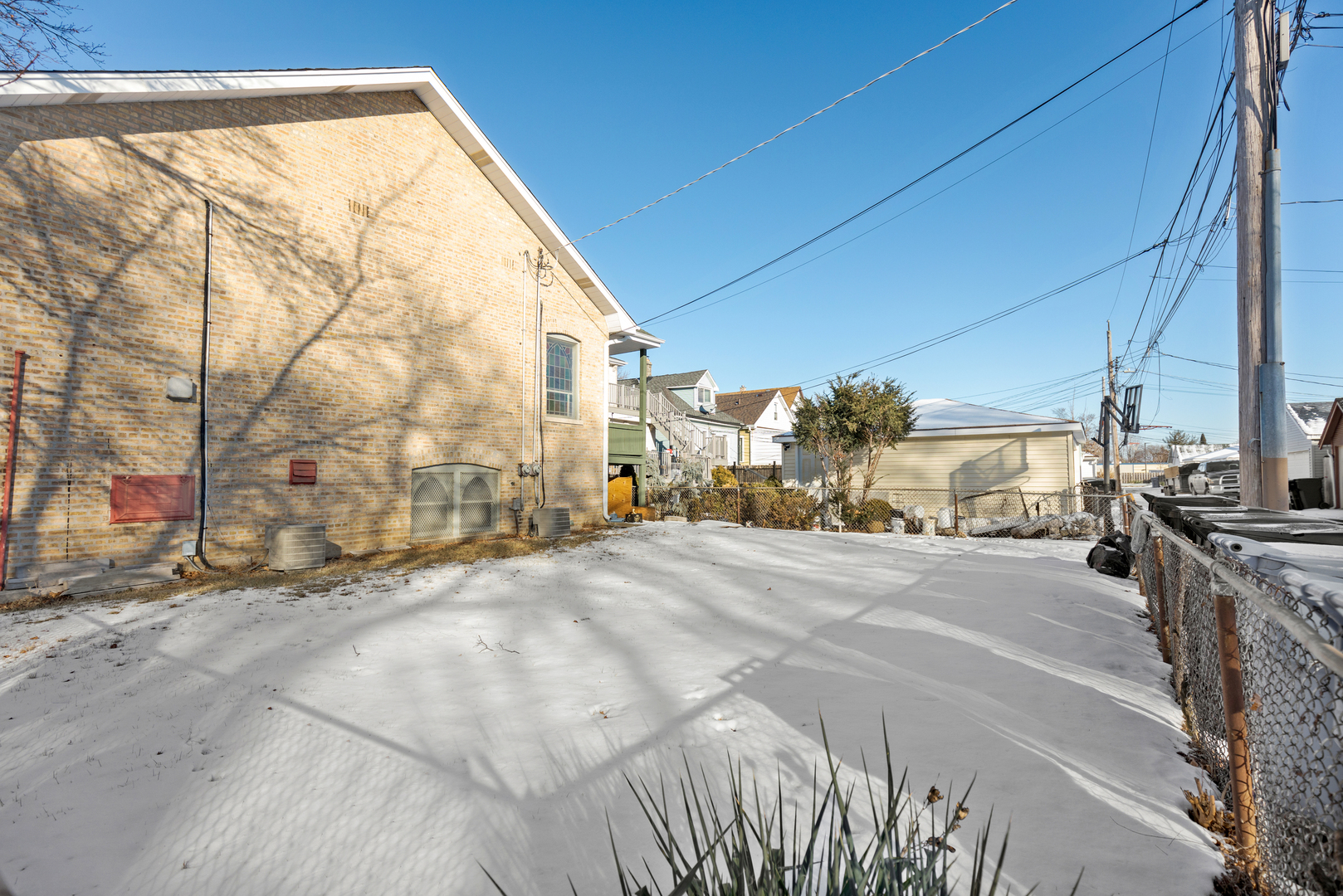 5857 W Giddings St Property Photo 20