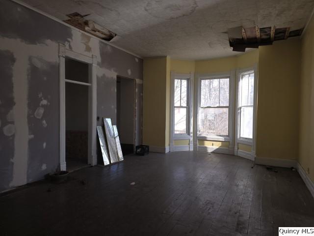 243 Main Street Property Photo 6