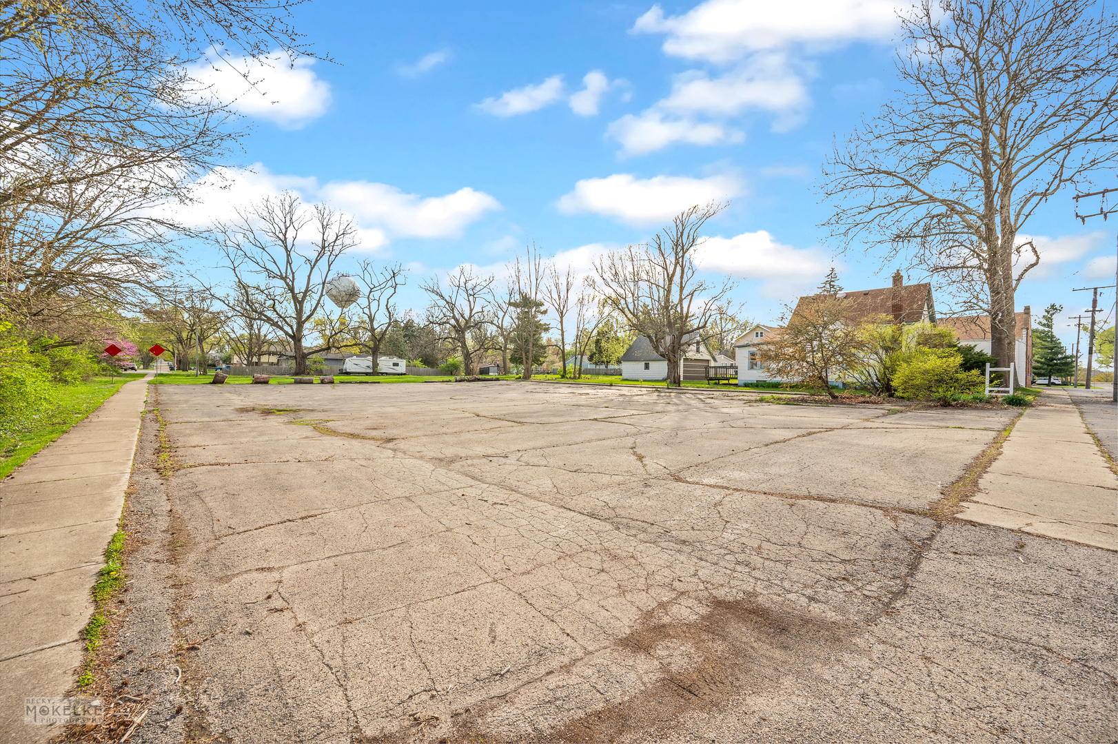 254 S Madison Street Property Photo 4