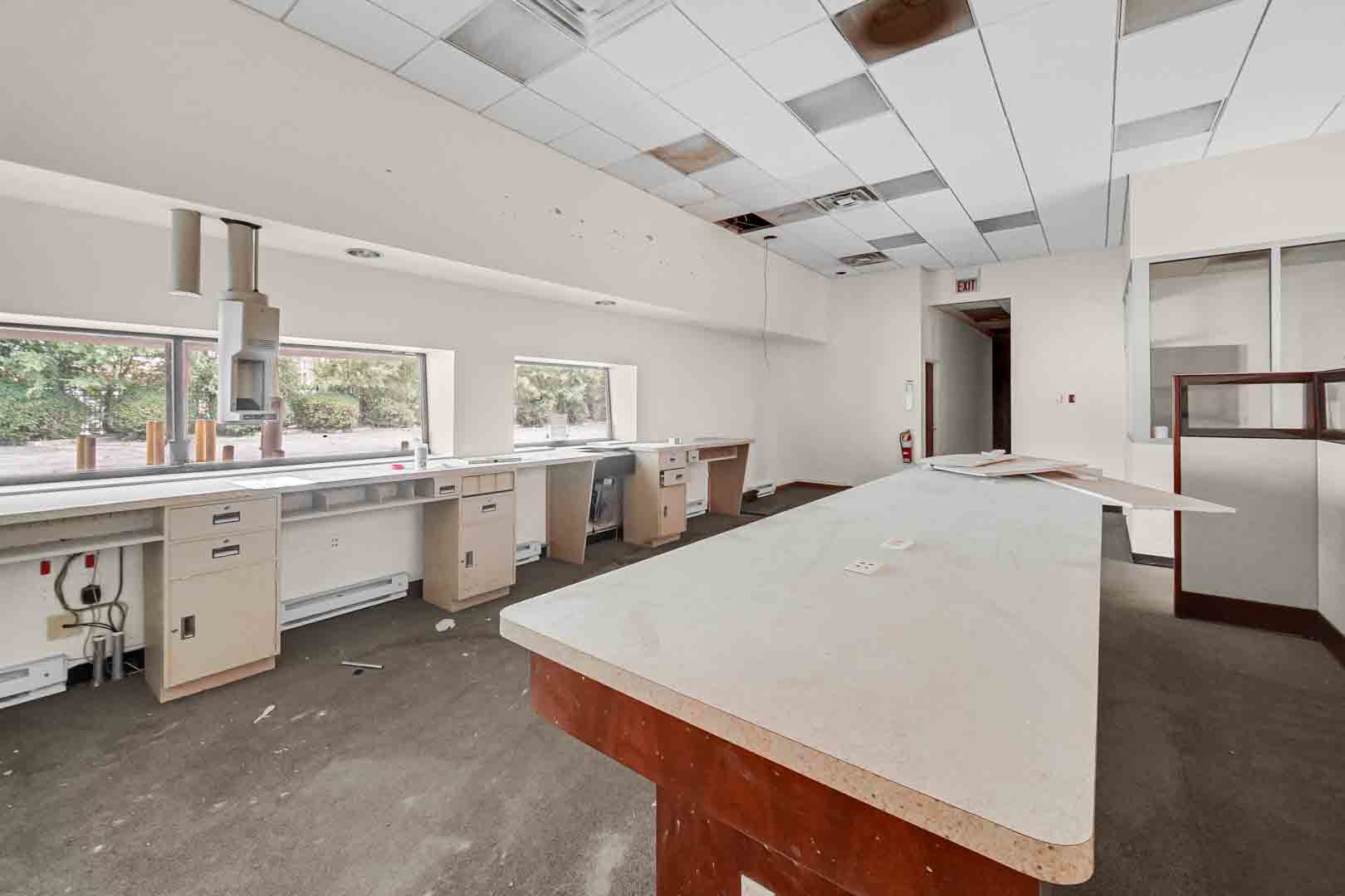 4659 S Cottage Grove Ave Property Photo 10