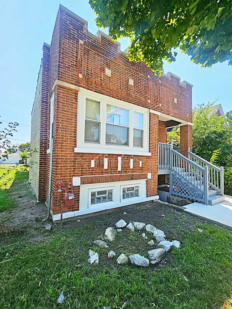 5425 W Harrison Street Property Photo 1