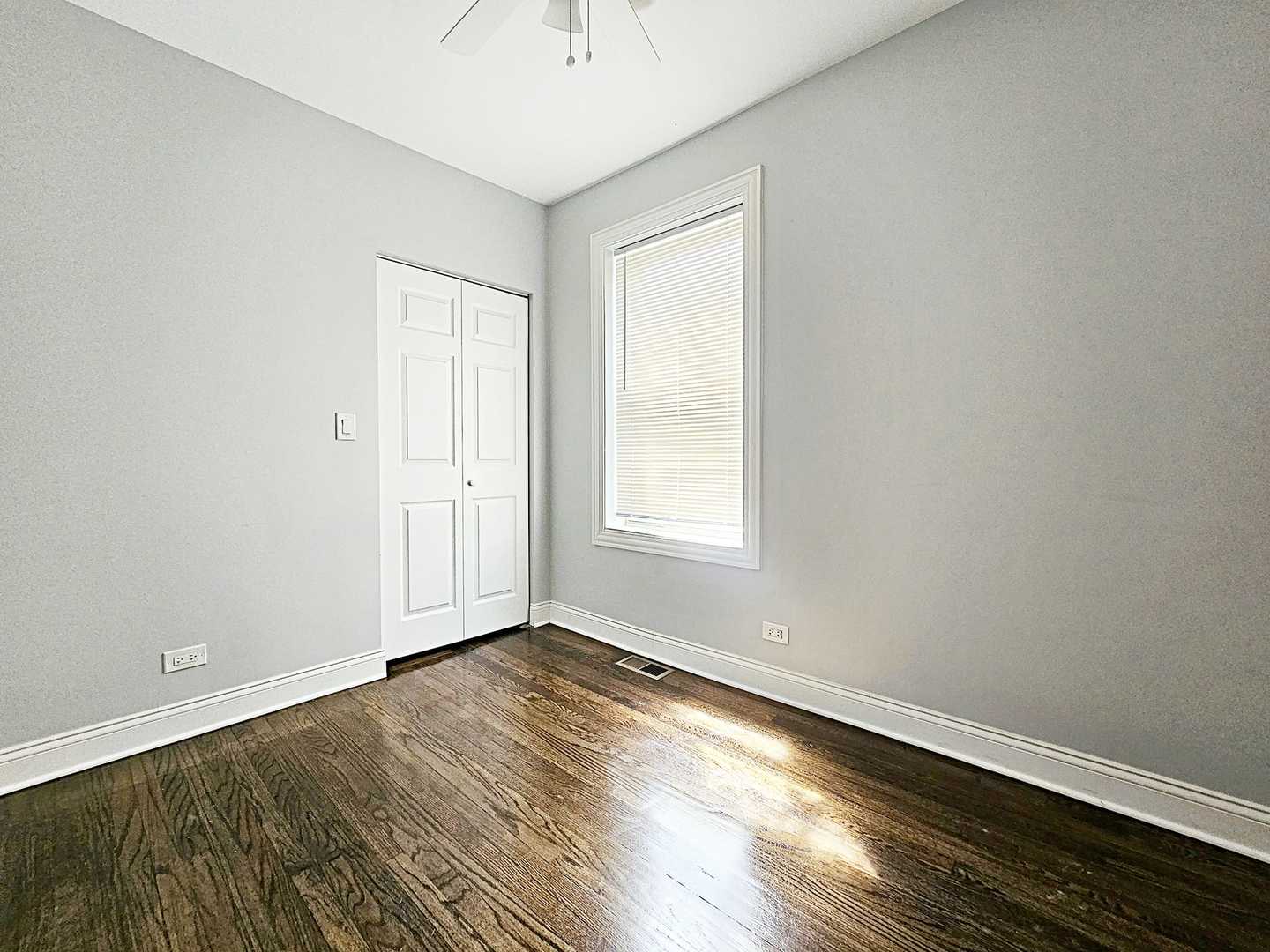 5425 W Harrison Street Property Photo 8
