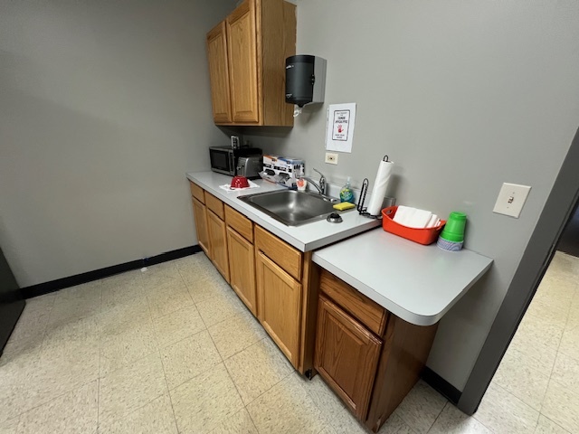 1375 S Eastwood Drive Property Photo 15