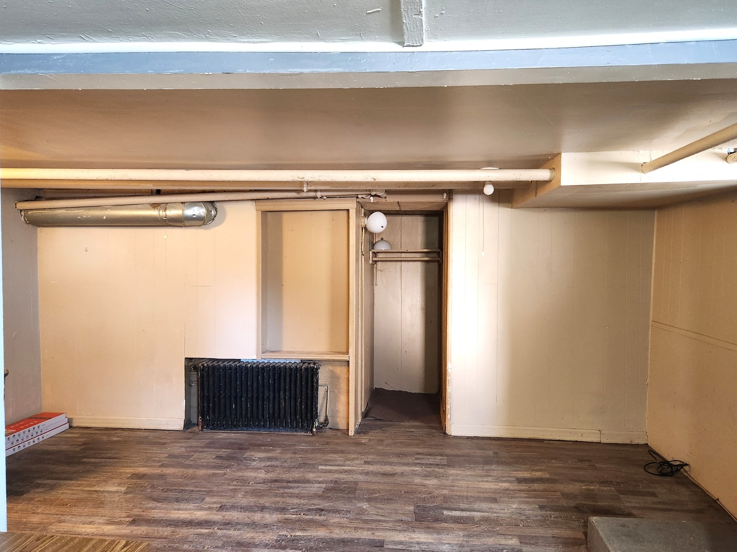 804 E Broadway St Property Photo 14