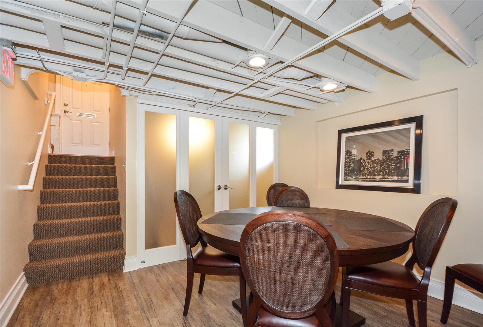 643 S Washington Street Ll Property Photo 6