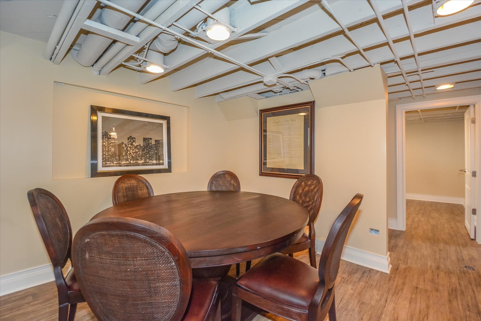 643 S Washington Street Ll Property Photo 8