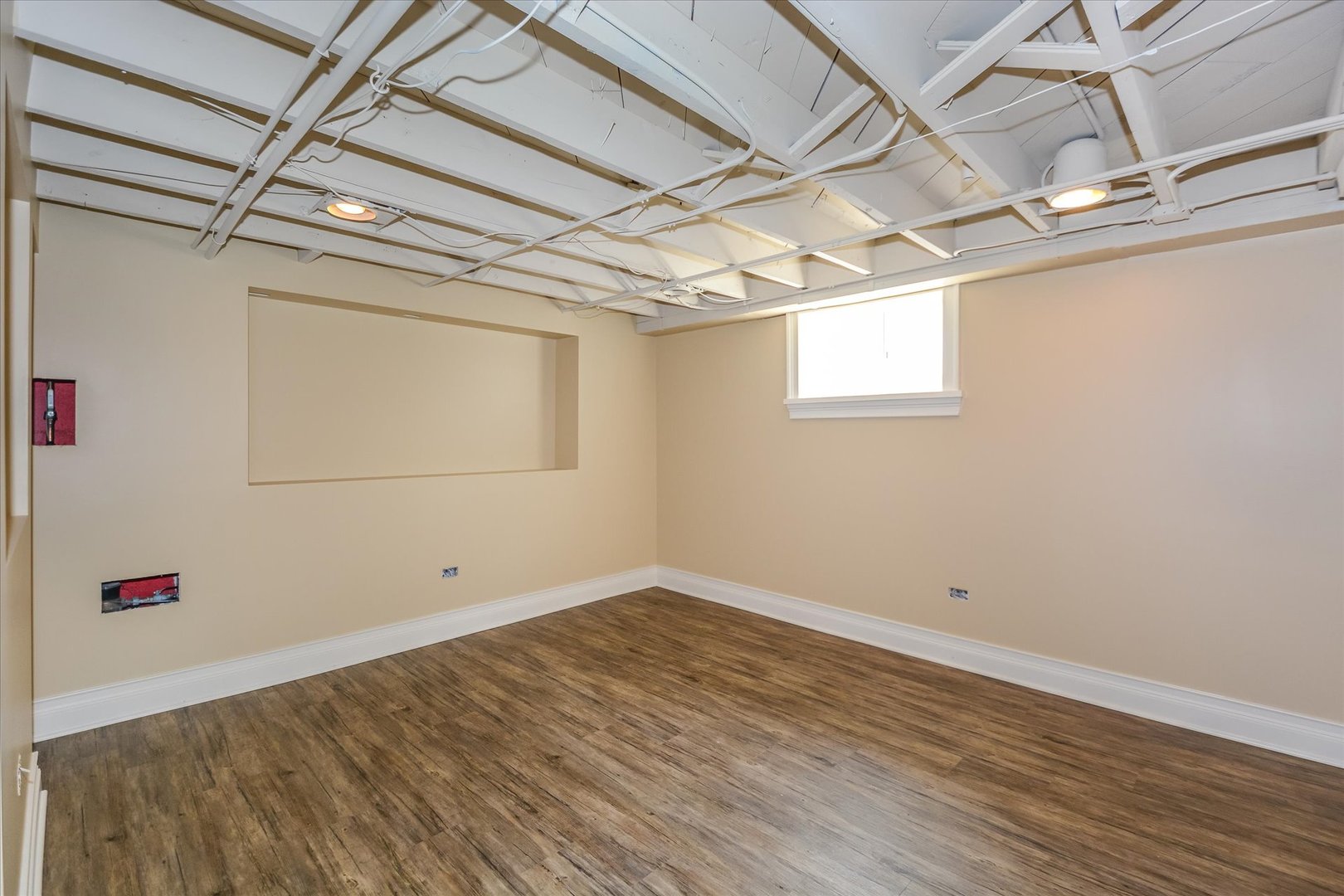 643 S Washington Street Ll Property Photo 13