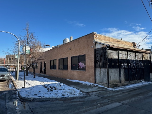 2148 N Milwaukee Ave Property Photo 2