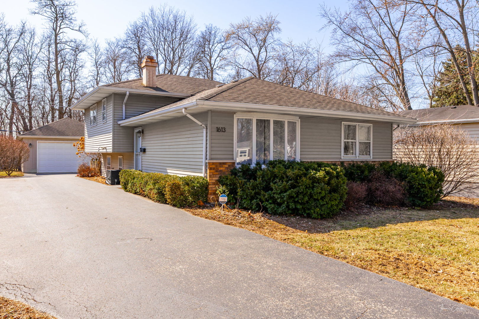1613 Burlington Avenue Property Photo