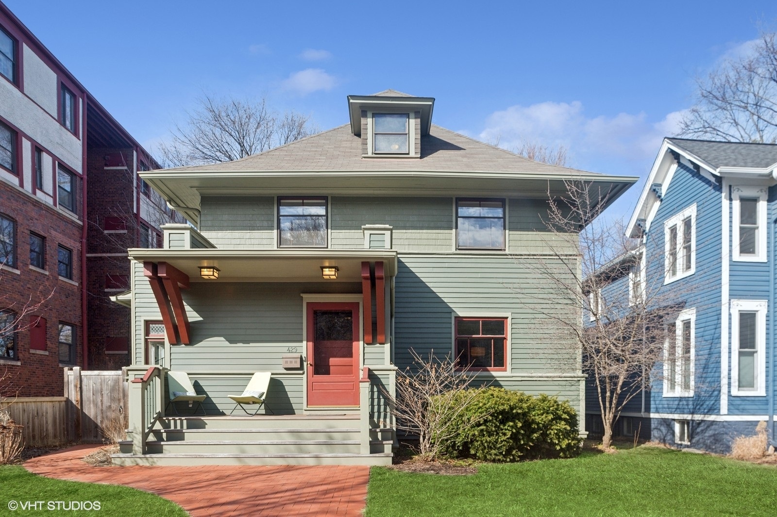 429 Lee St Property Photo