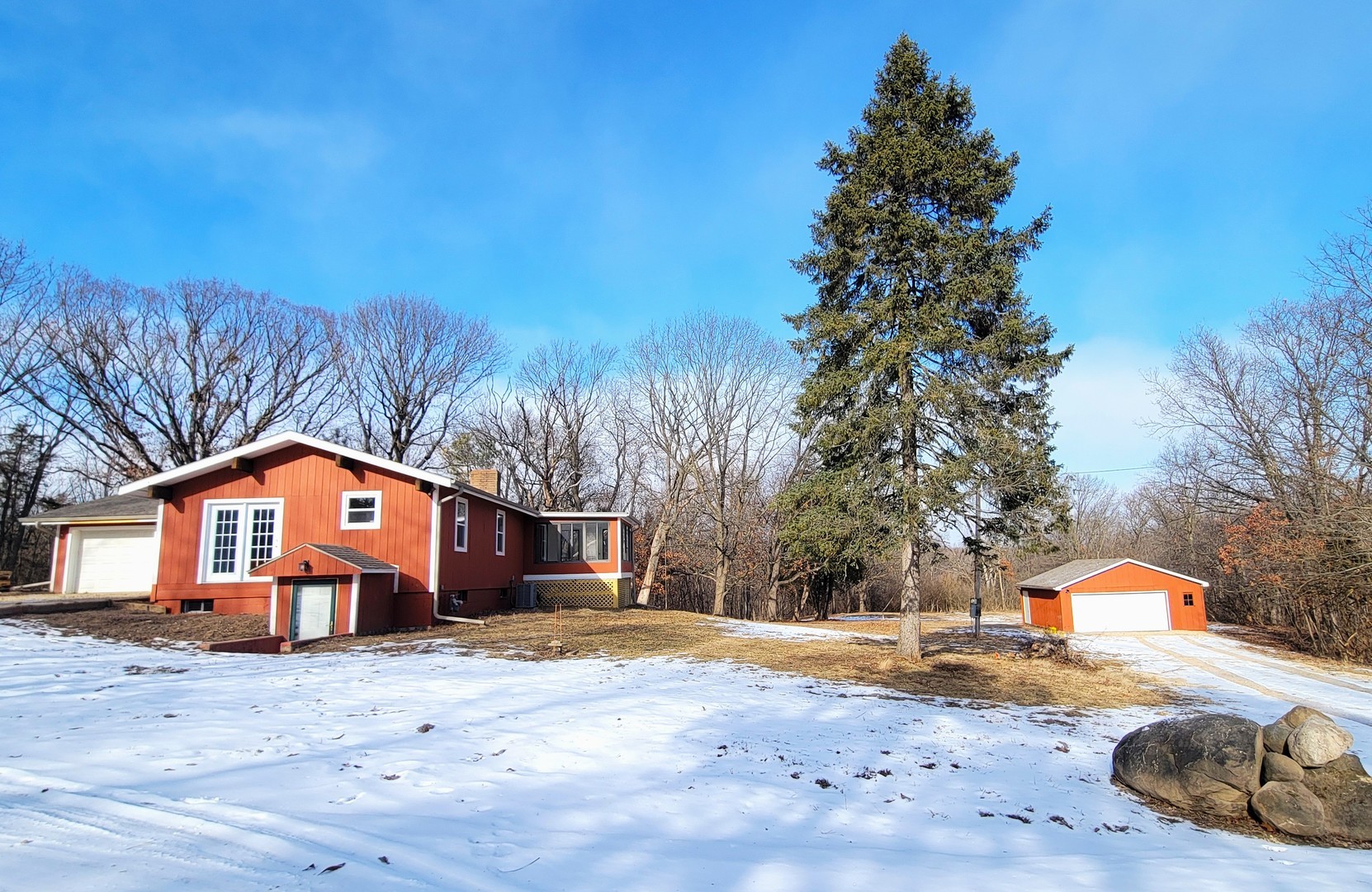 2541 E 22nd Road Property Photo
