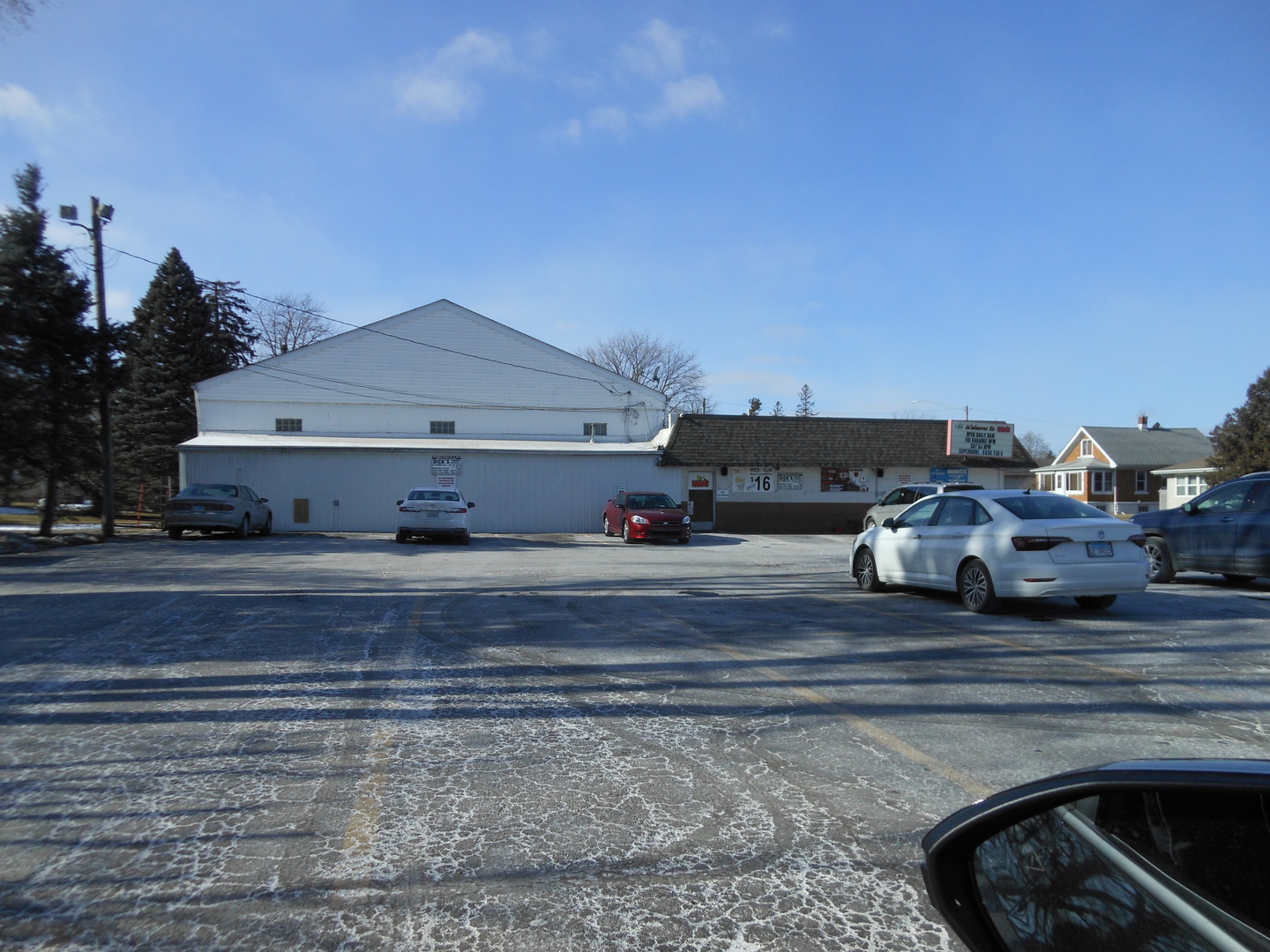 507 Theodore St Property Photo 3