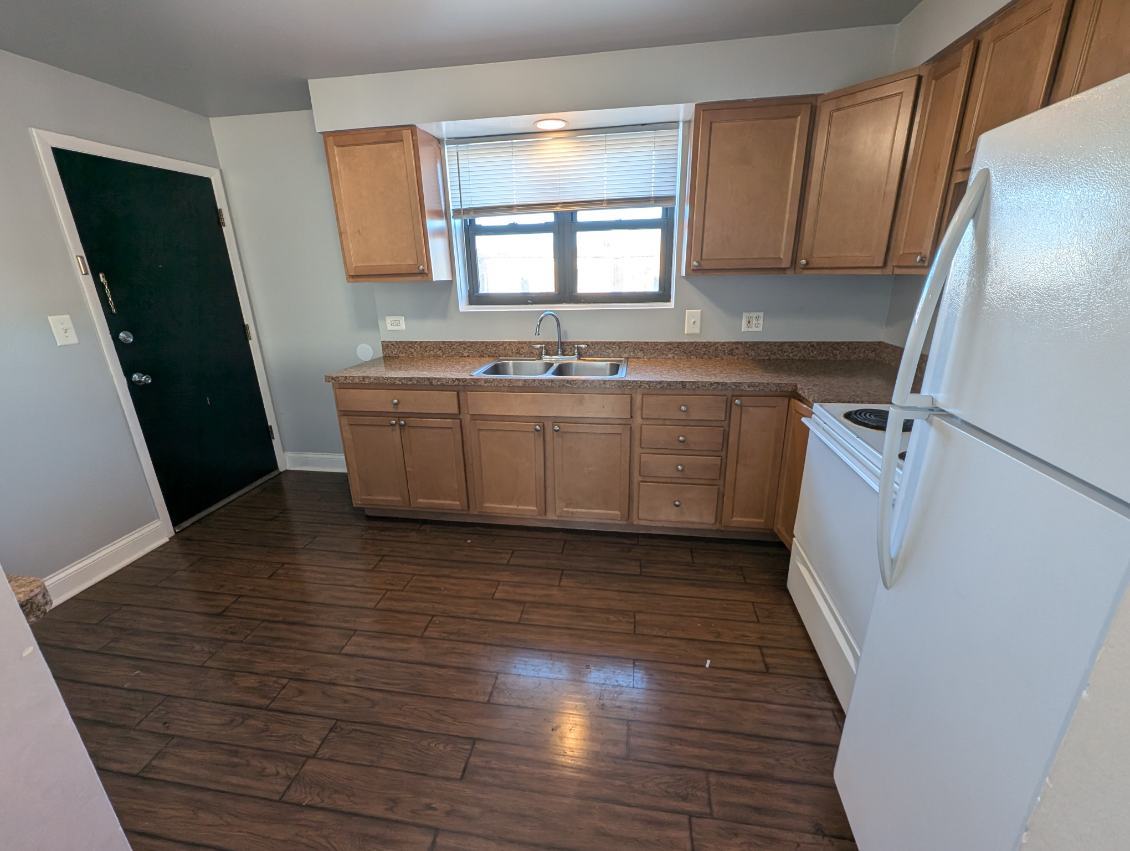 9012 Lamon Avenue Property Photo 8