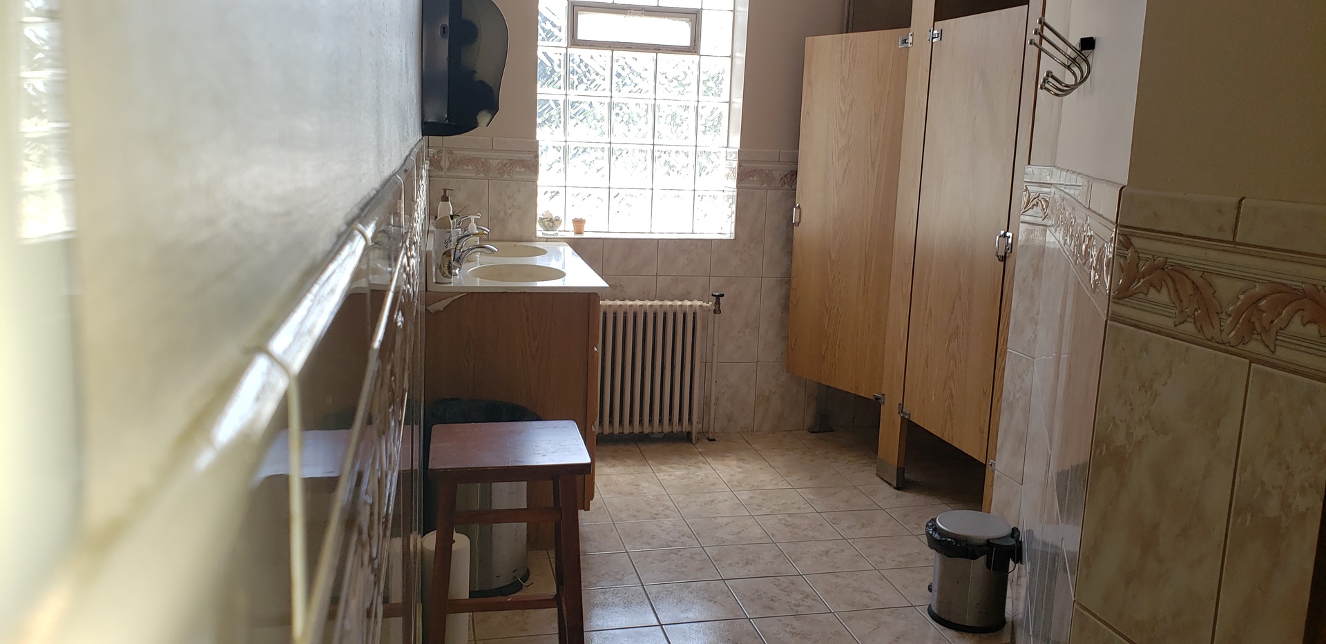 8100 S Calumet Avenue Property Photo 20