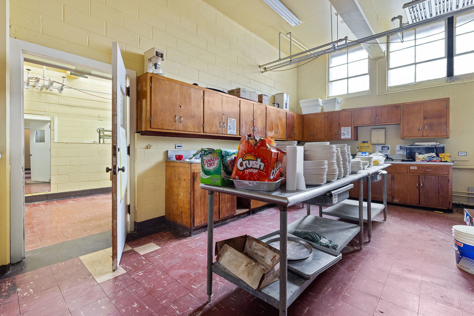 8100 S Calumet Avenue Property Photo 25