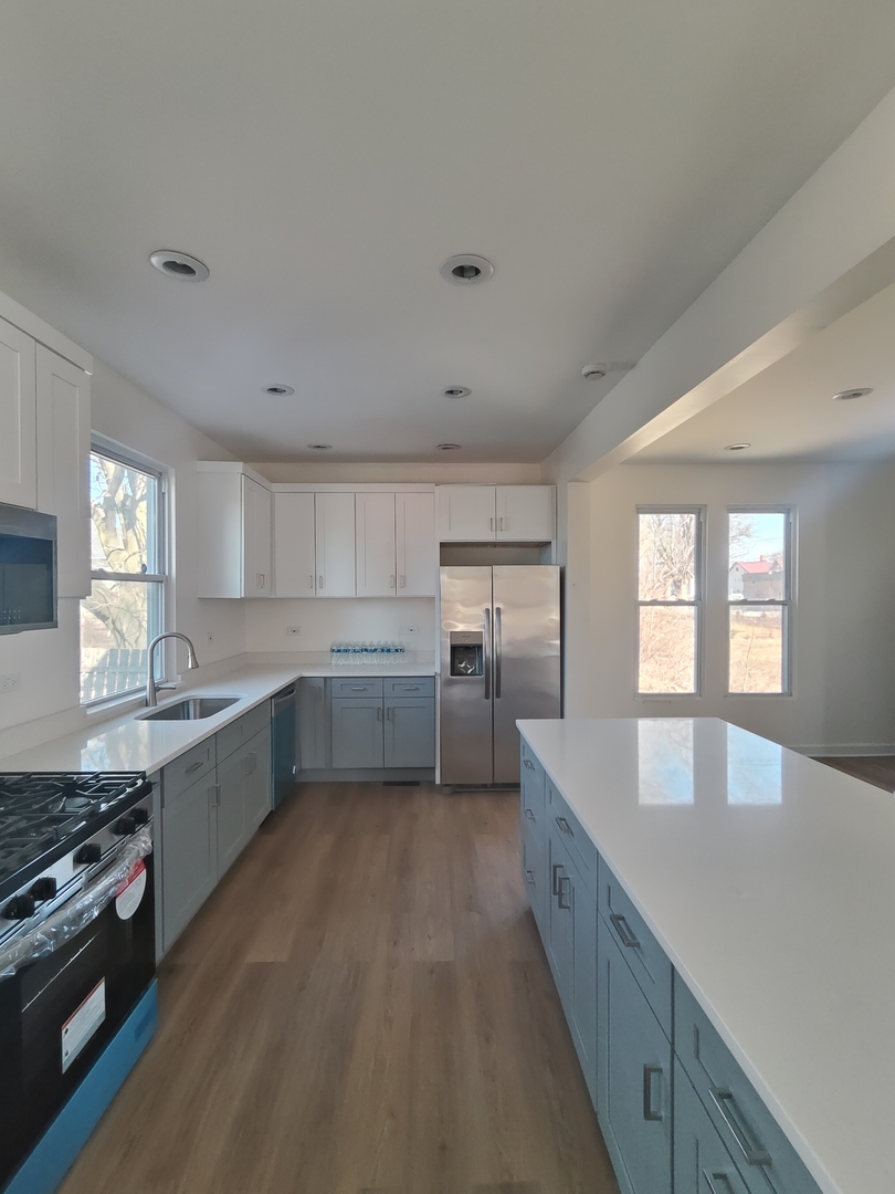 107 4th Avenue Property Photo 2