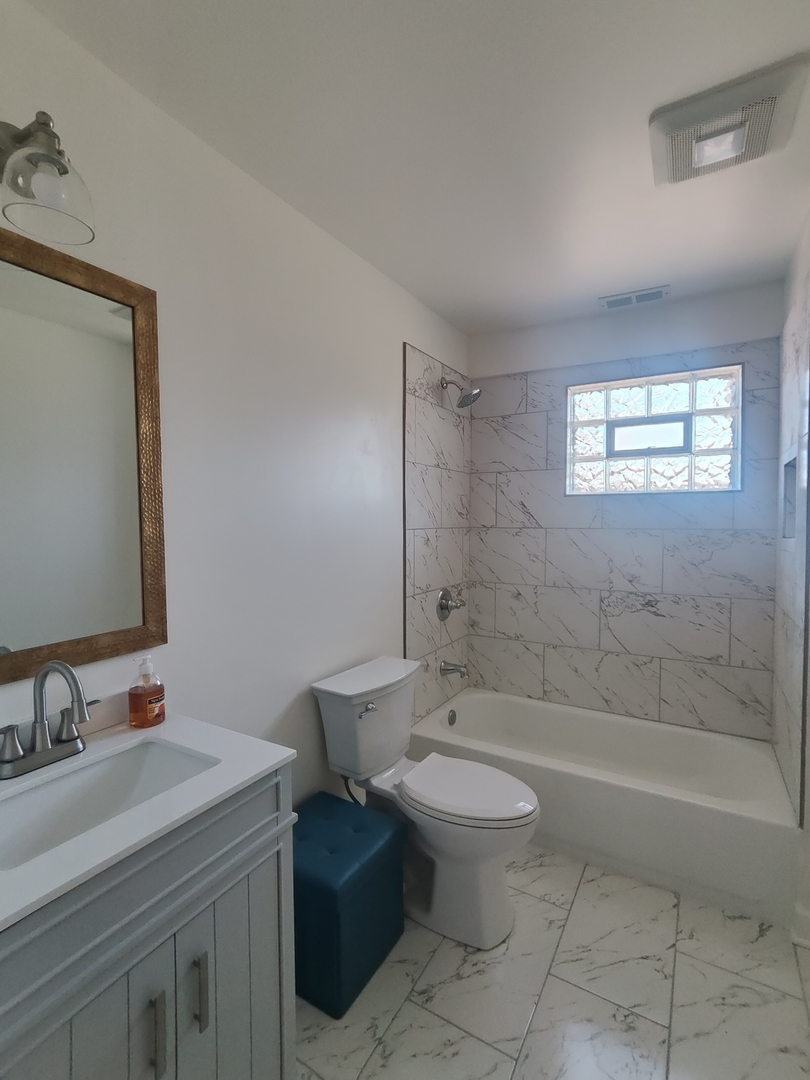 107 4th Avenue Property Photo 21