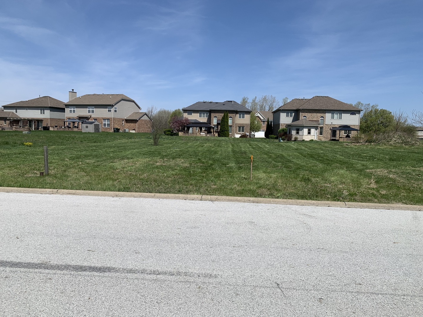 2124 Ambry Circle Property Photo