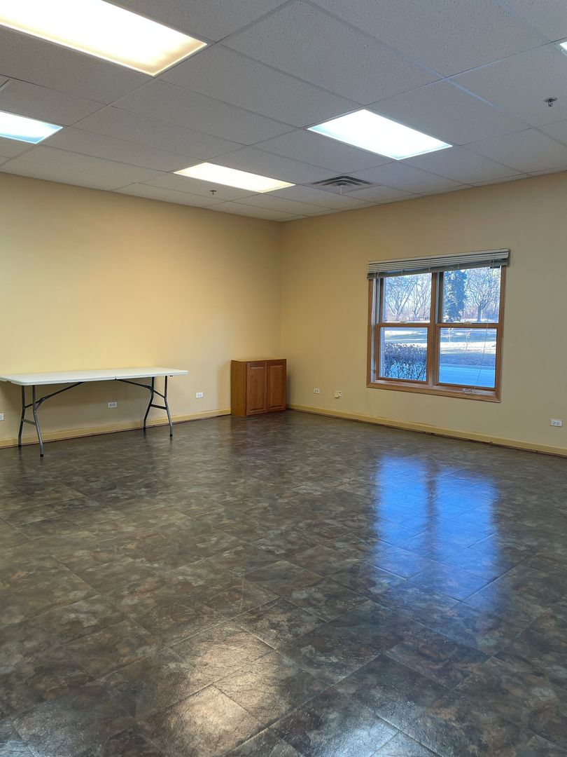 1401 Mchenry Rd Property Photo 9