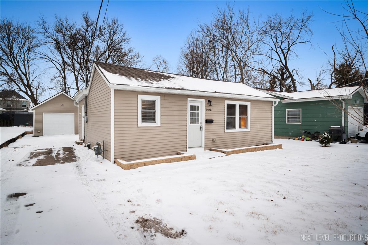 1038 Commercial Street Property Photo
