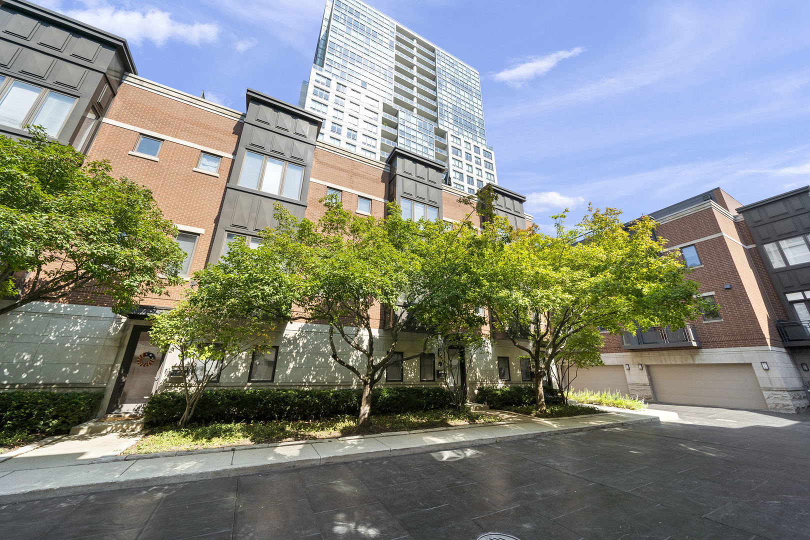 City Club Real Estate Listings Main Image