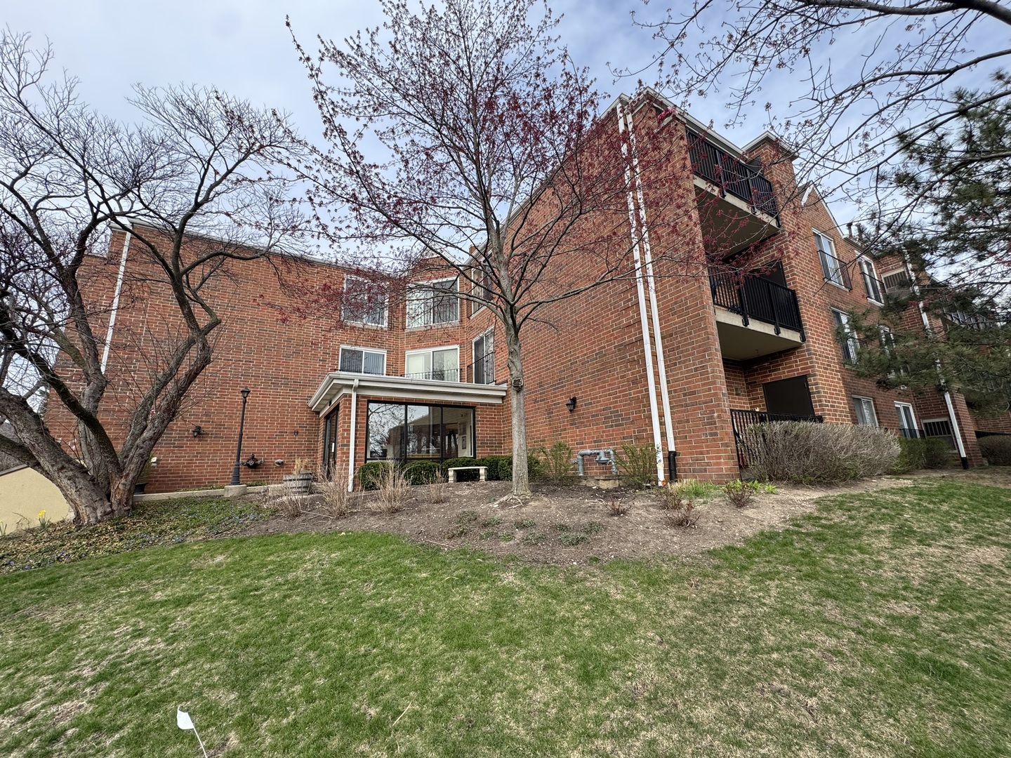 815 Leicester Road 211 Property Photo 1