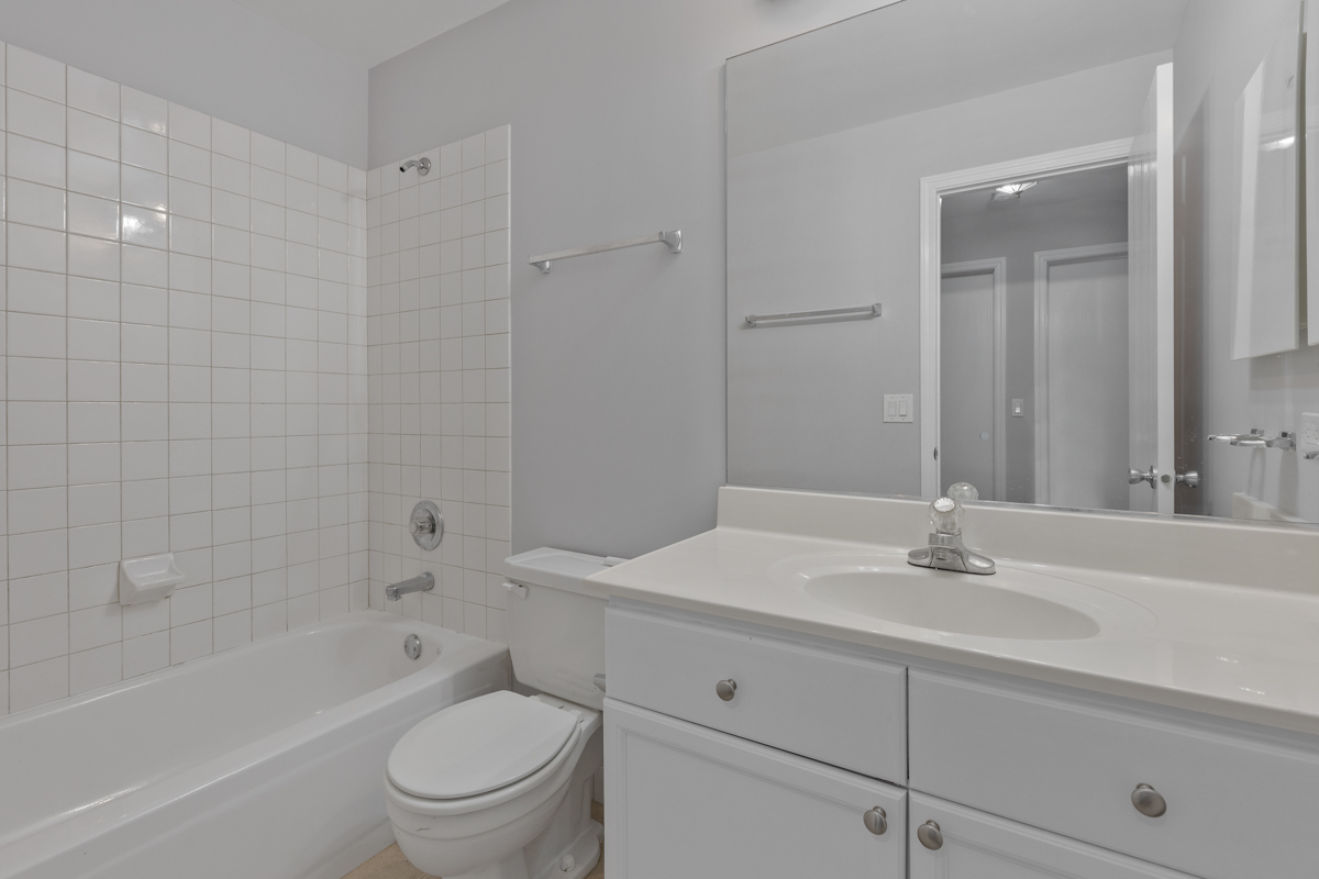 815 Leicester Road 211 Property Photo 17