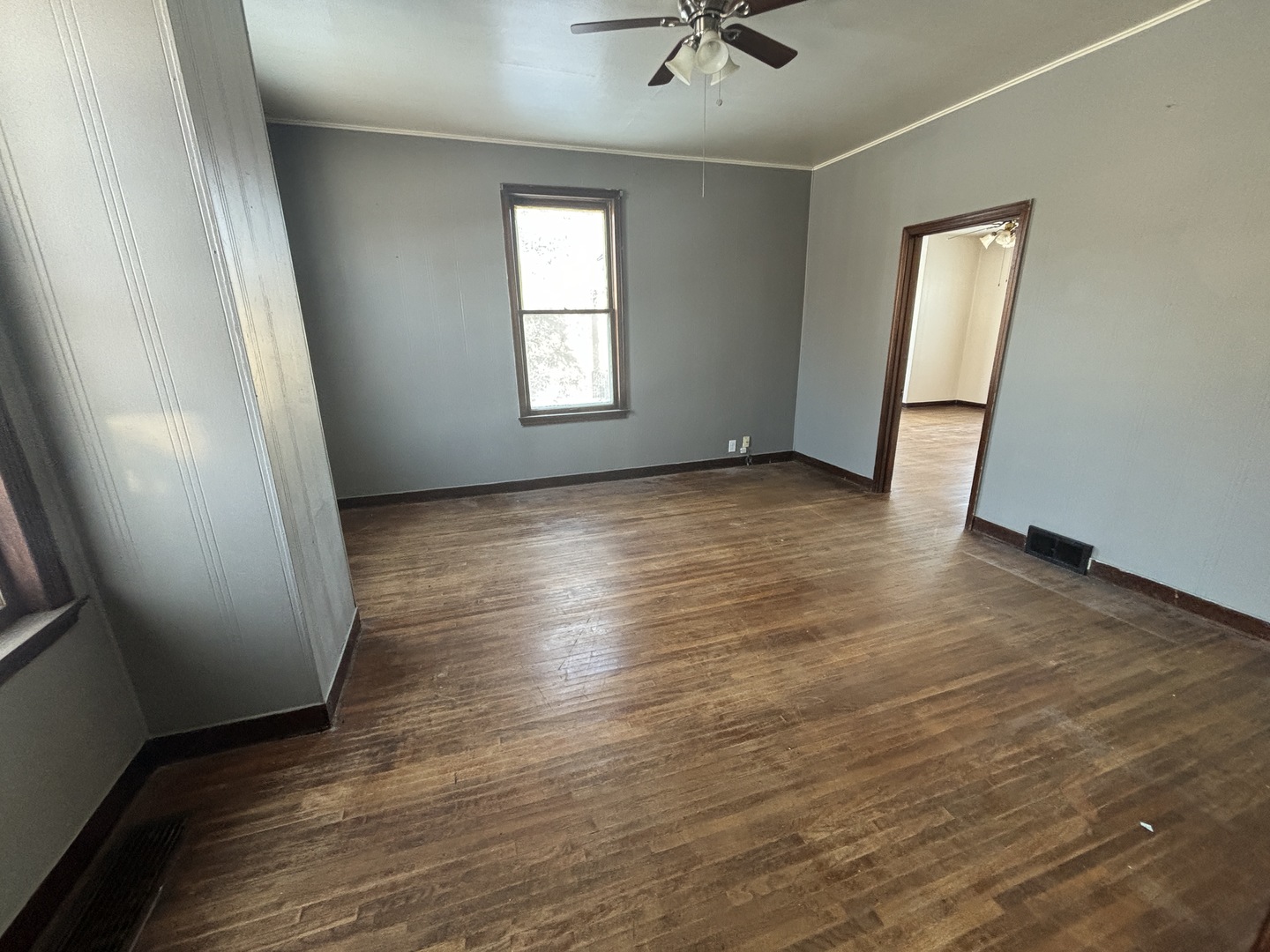 524 W Franklin Street Property Photo 5