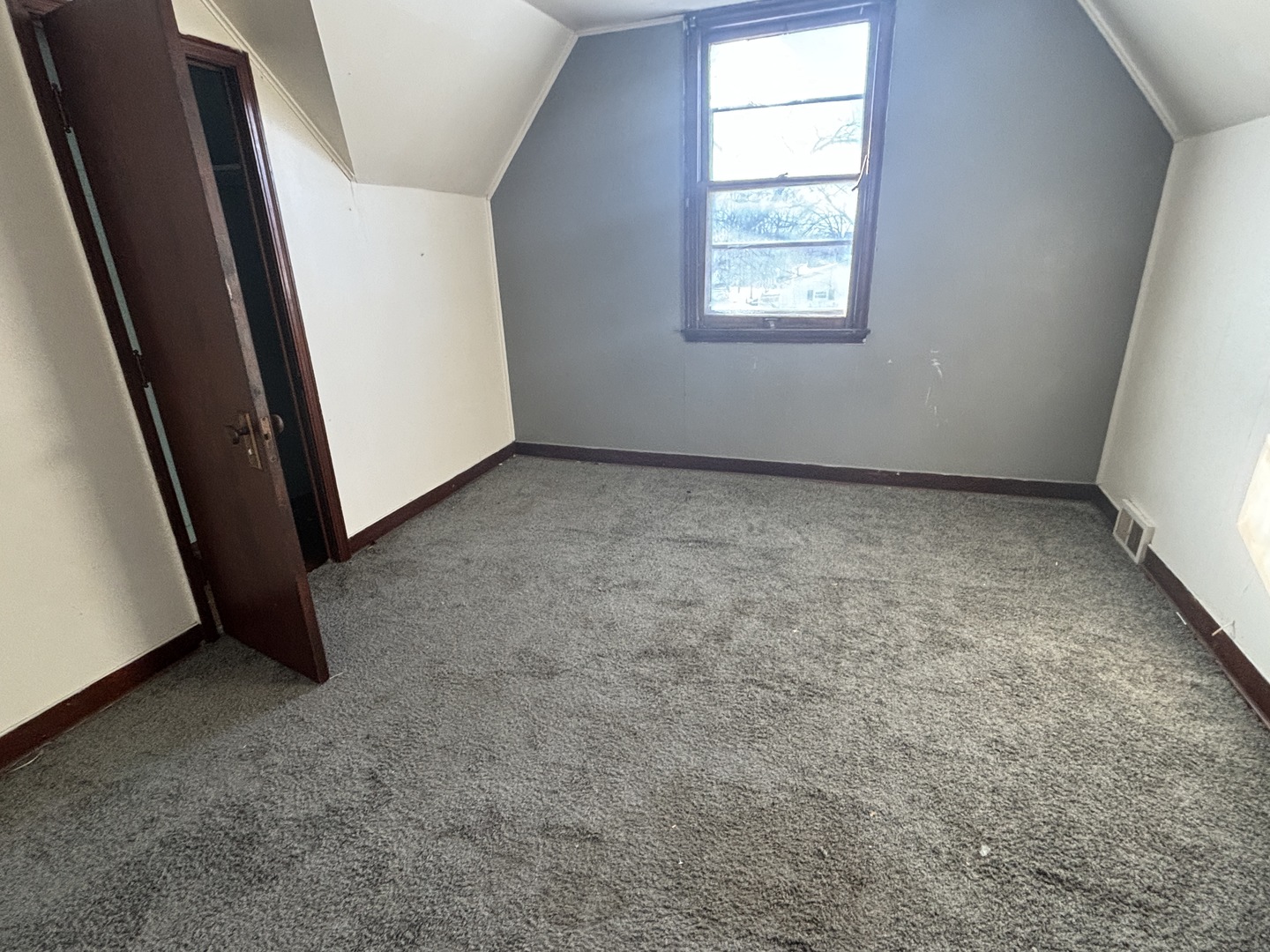 524 W Franklin Street Property Photo 11