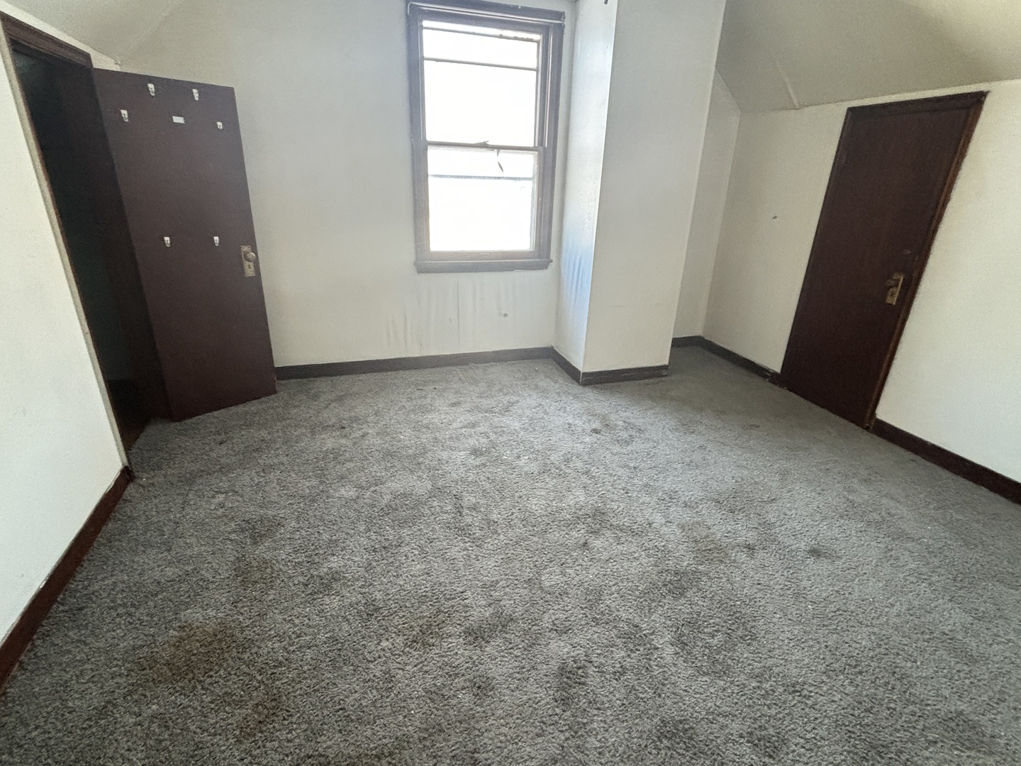 524 W Franklin Street Property Photo 17