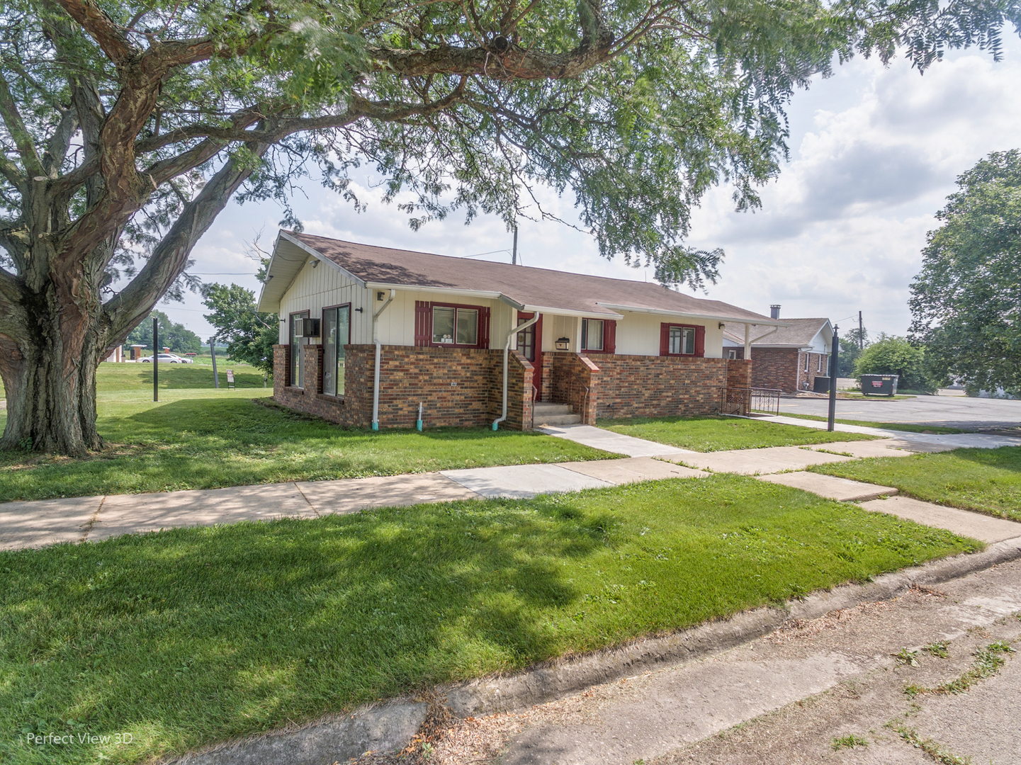1200 E Church Street Property Photo
