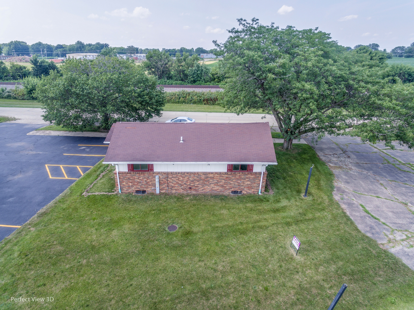 1200 E Church St Property Photo 4