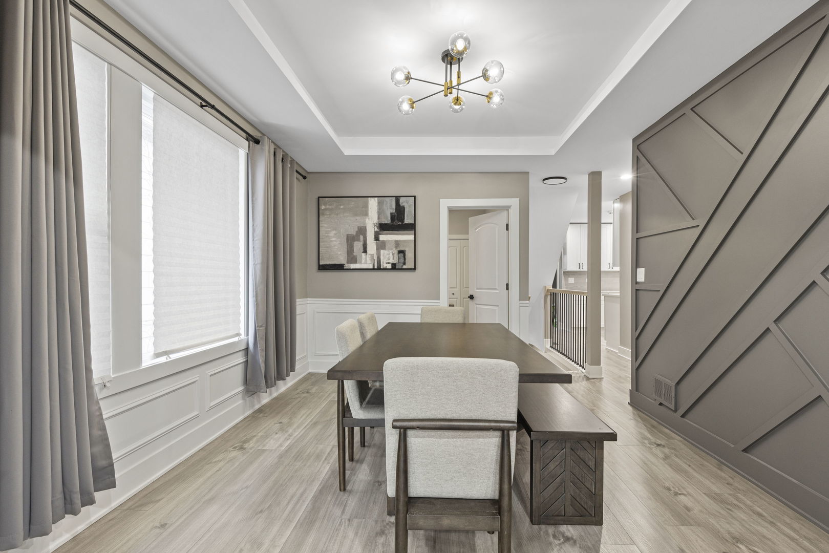 8126 S Dante Avenue Property Photo 7