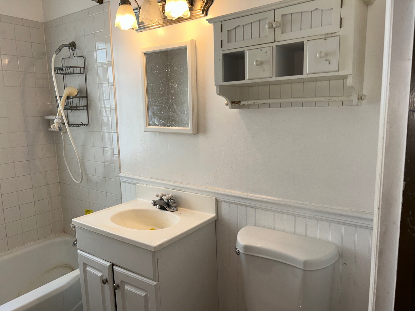 18251 Oakwood Avenue Property Photo 13