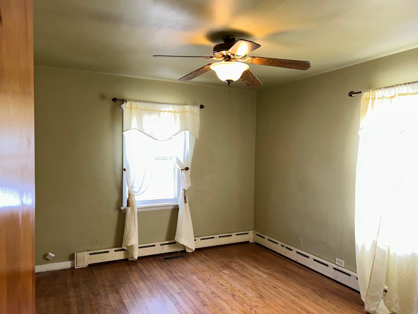 18251 Oakwood Avenue Property Photo 15