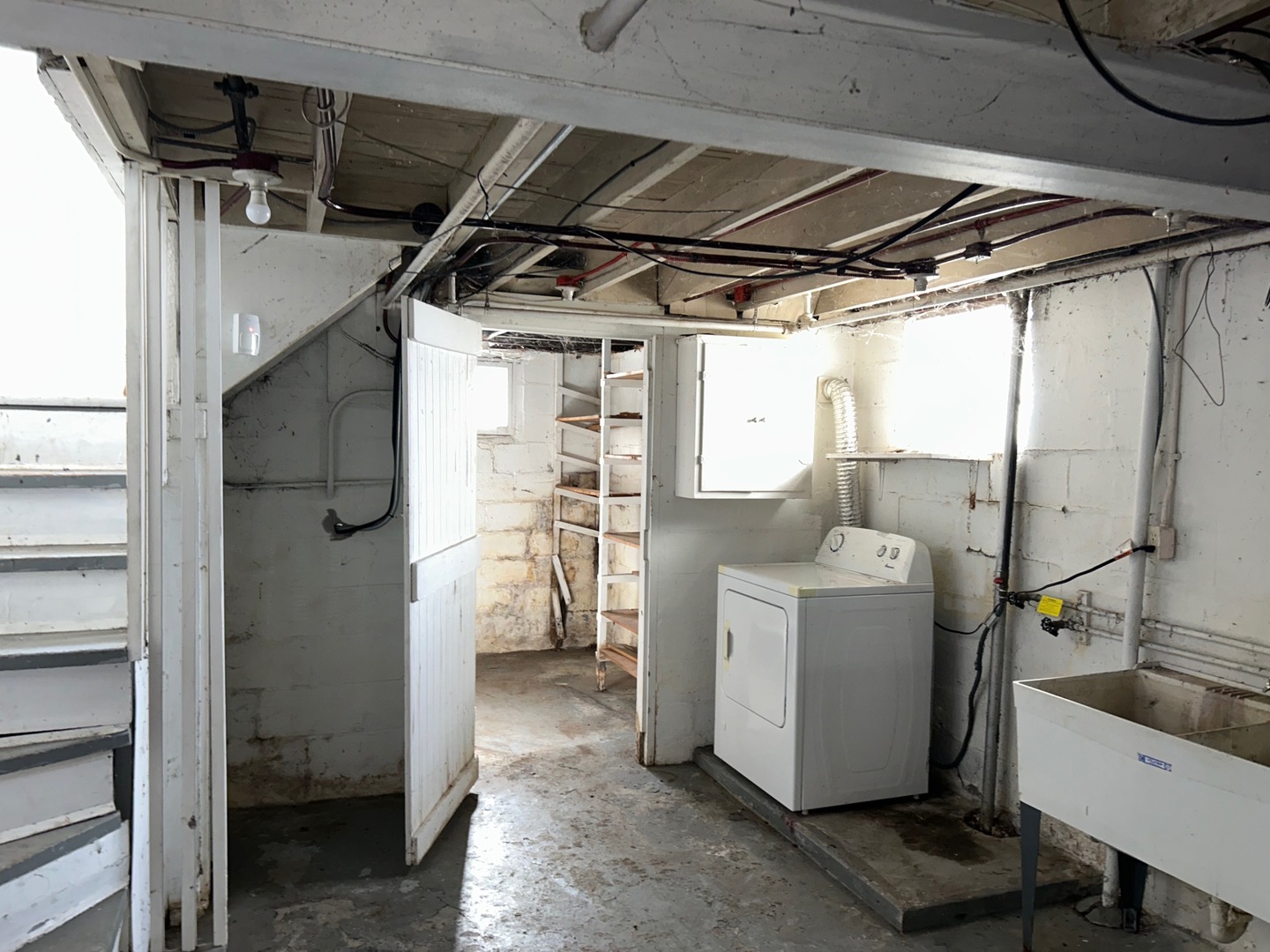 18251 Oakwood Avenue Property Photo 20