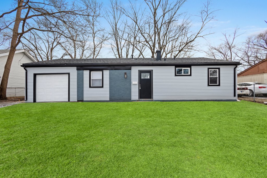 2028 215th Place Property Photo 1