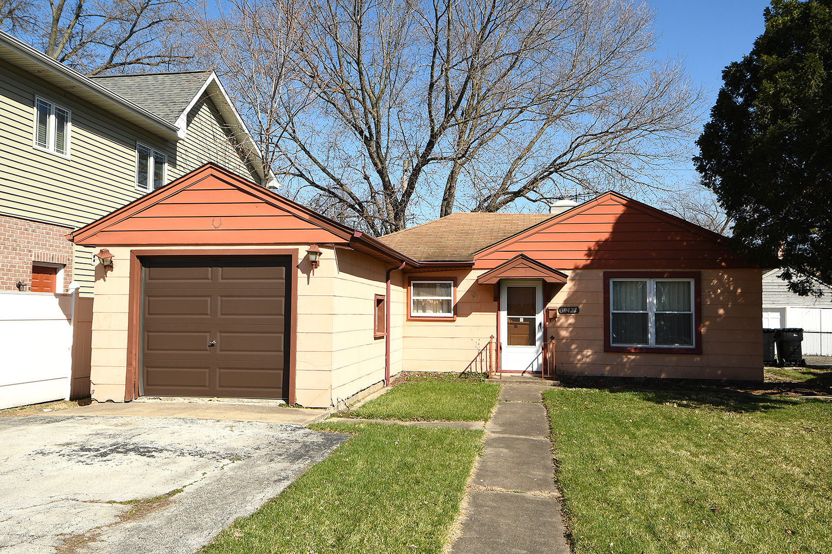 10427 S Homan Ave Property Photo 1