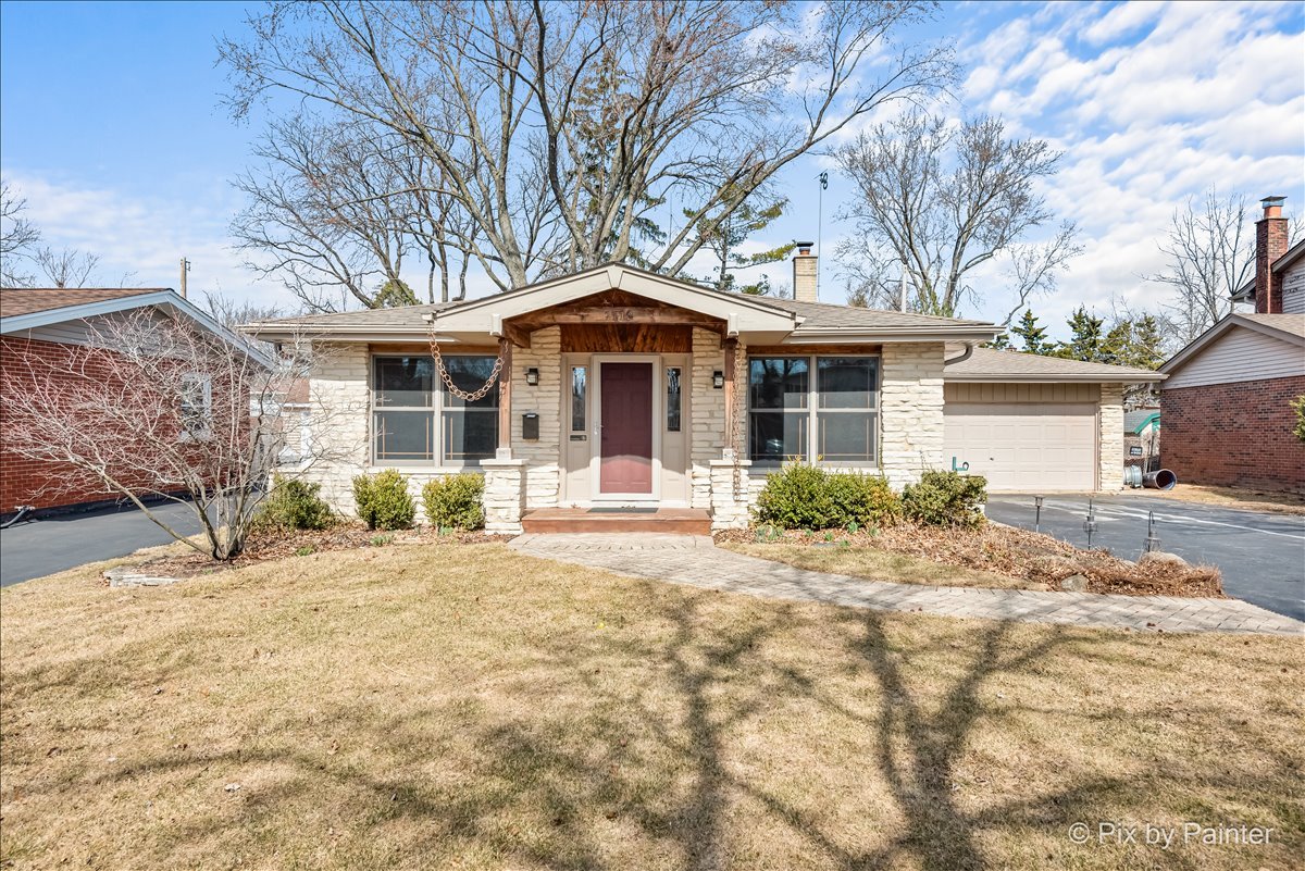 1112 62nd Place Property Photo 1