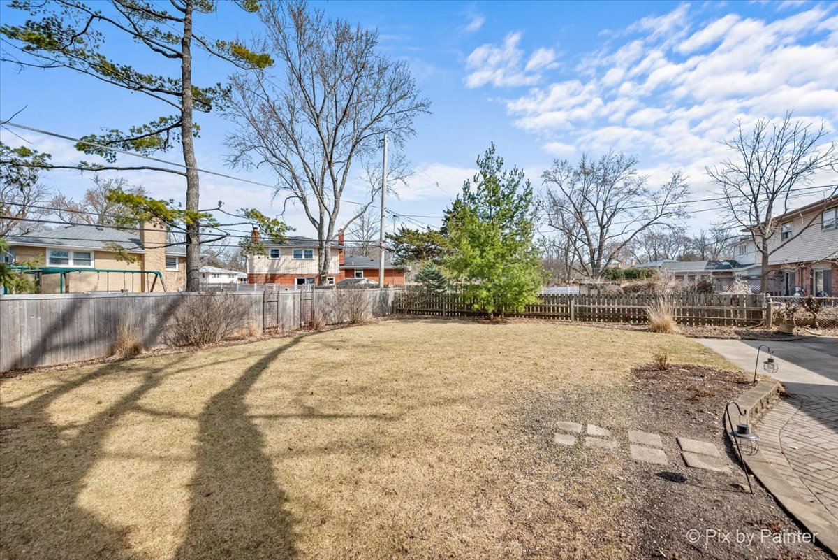 1112 62nd Place Property Photo 26