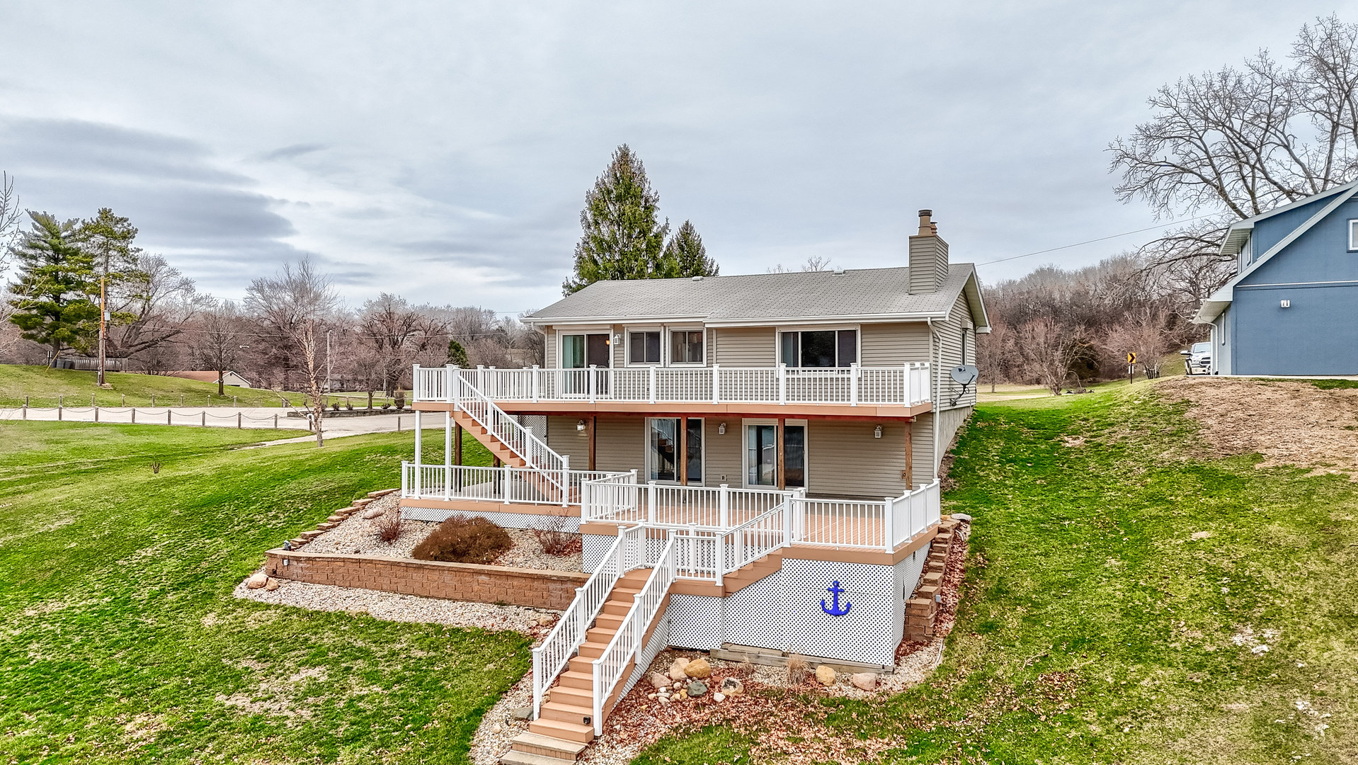 1 Clubhouse Drive Property Photo