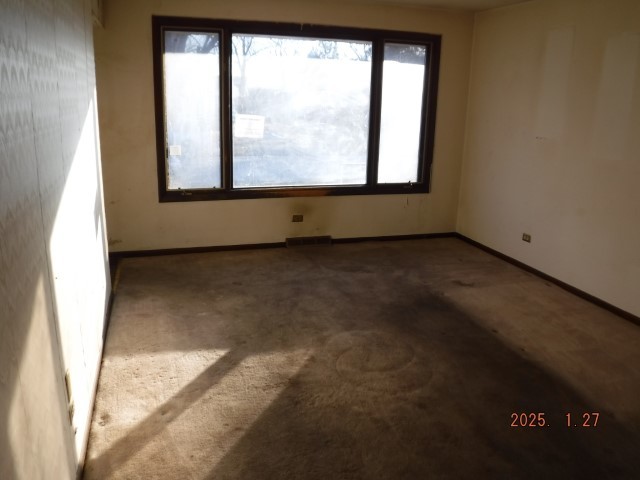 1332 Gordon Ave Property Photo 2
