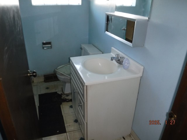 1332 Gordon Ave Property Photo 6