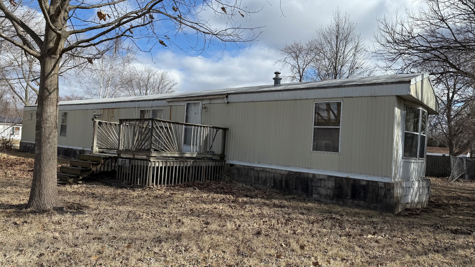 502 N Schluter Street Property Photo