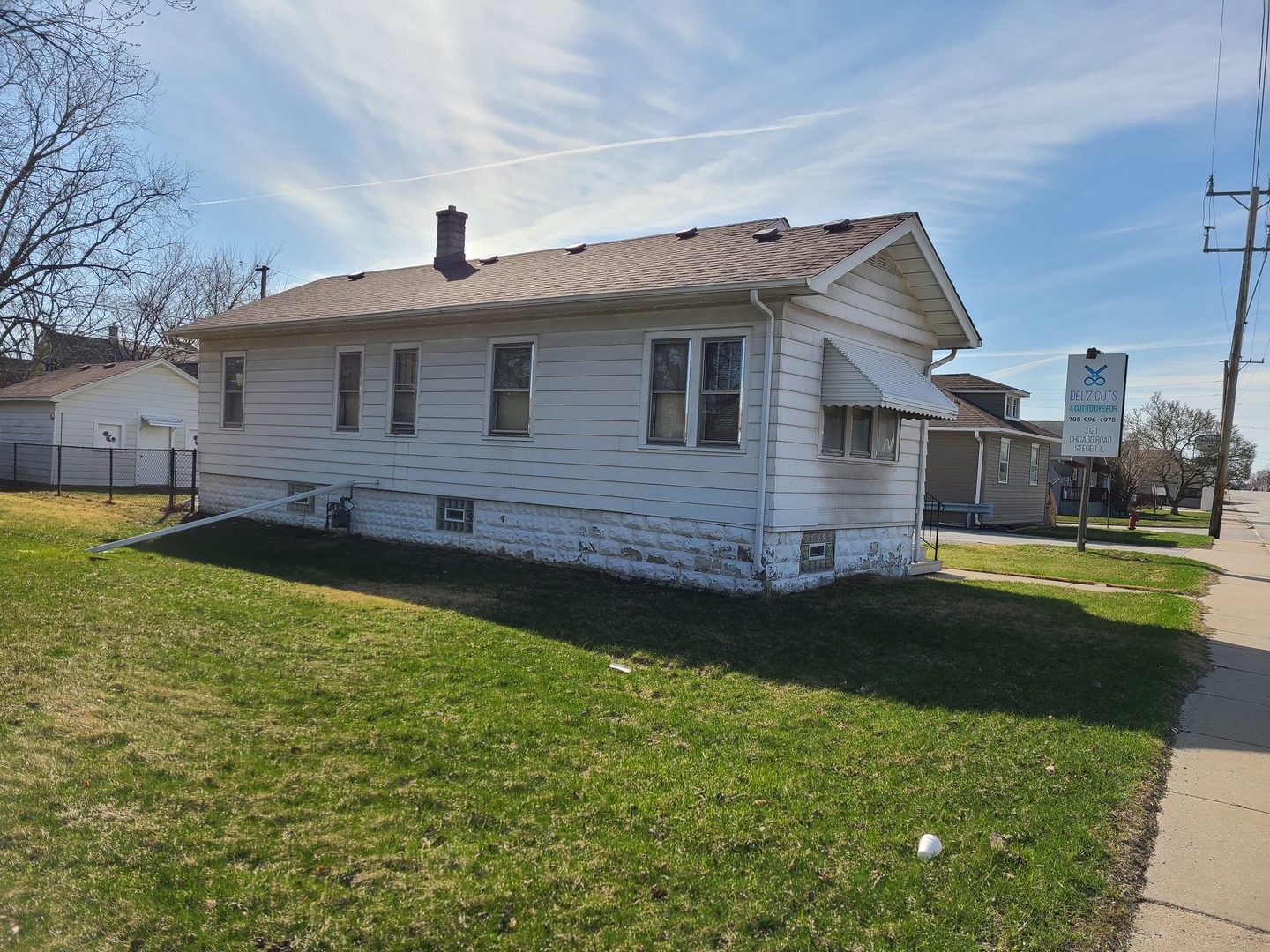 3117 Chicago Rd Property Photo