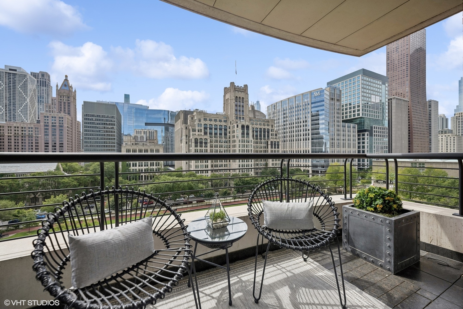 270 E Pearson Street 701-801 Property Photo 30