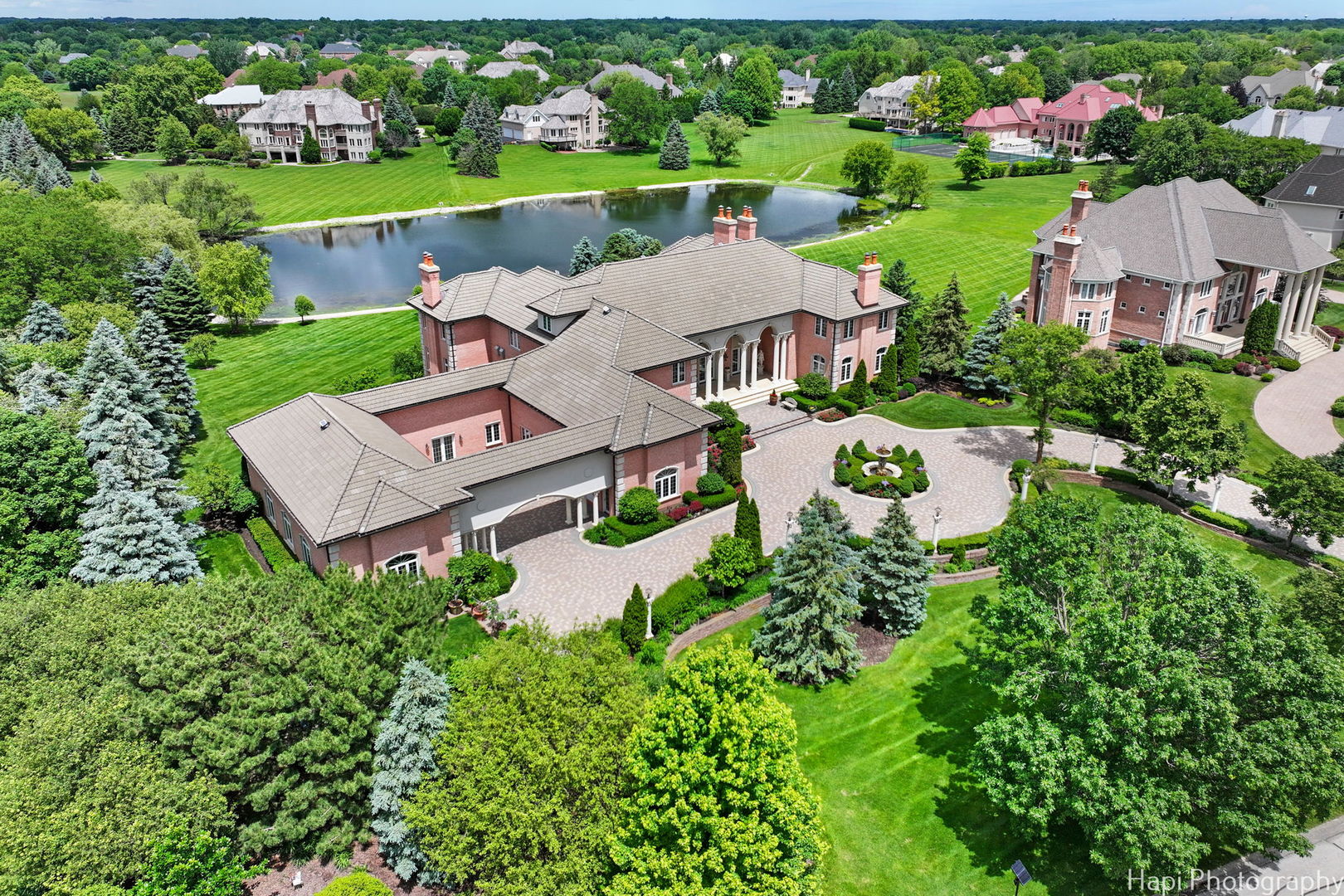 2 Cutters Run Property Photo 3