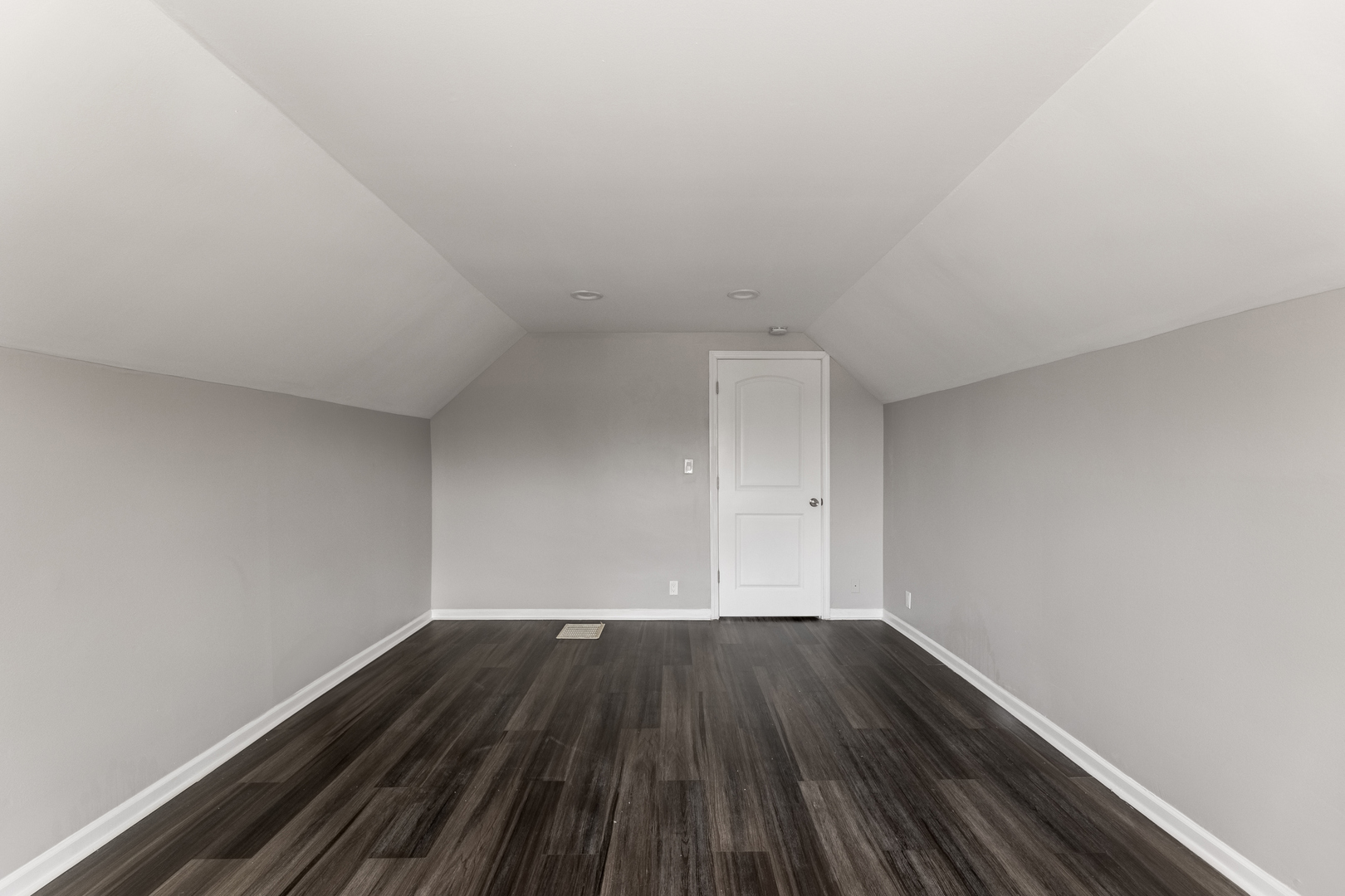 510 Pulaski Road Property Photo 13