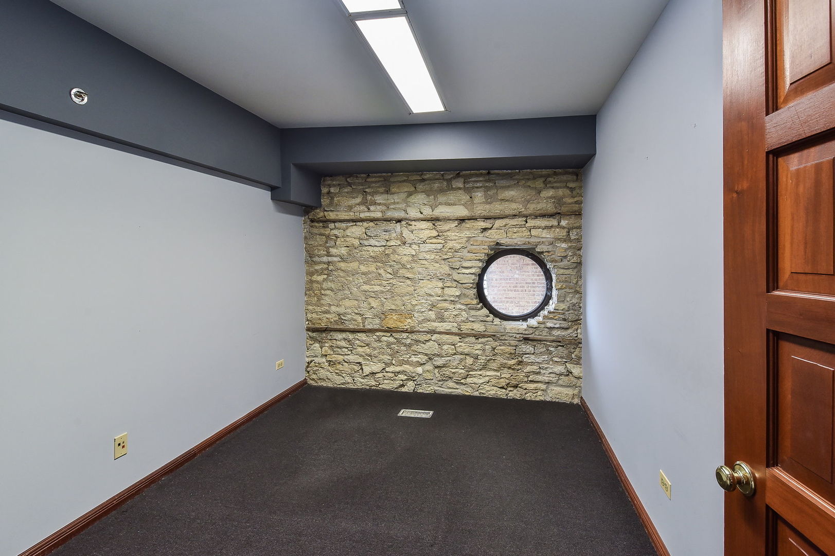 30 Shumway Ave Property Photo 24
