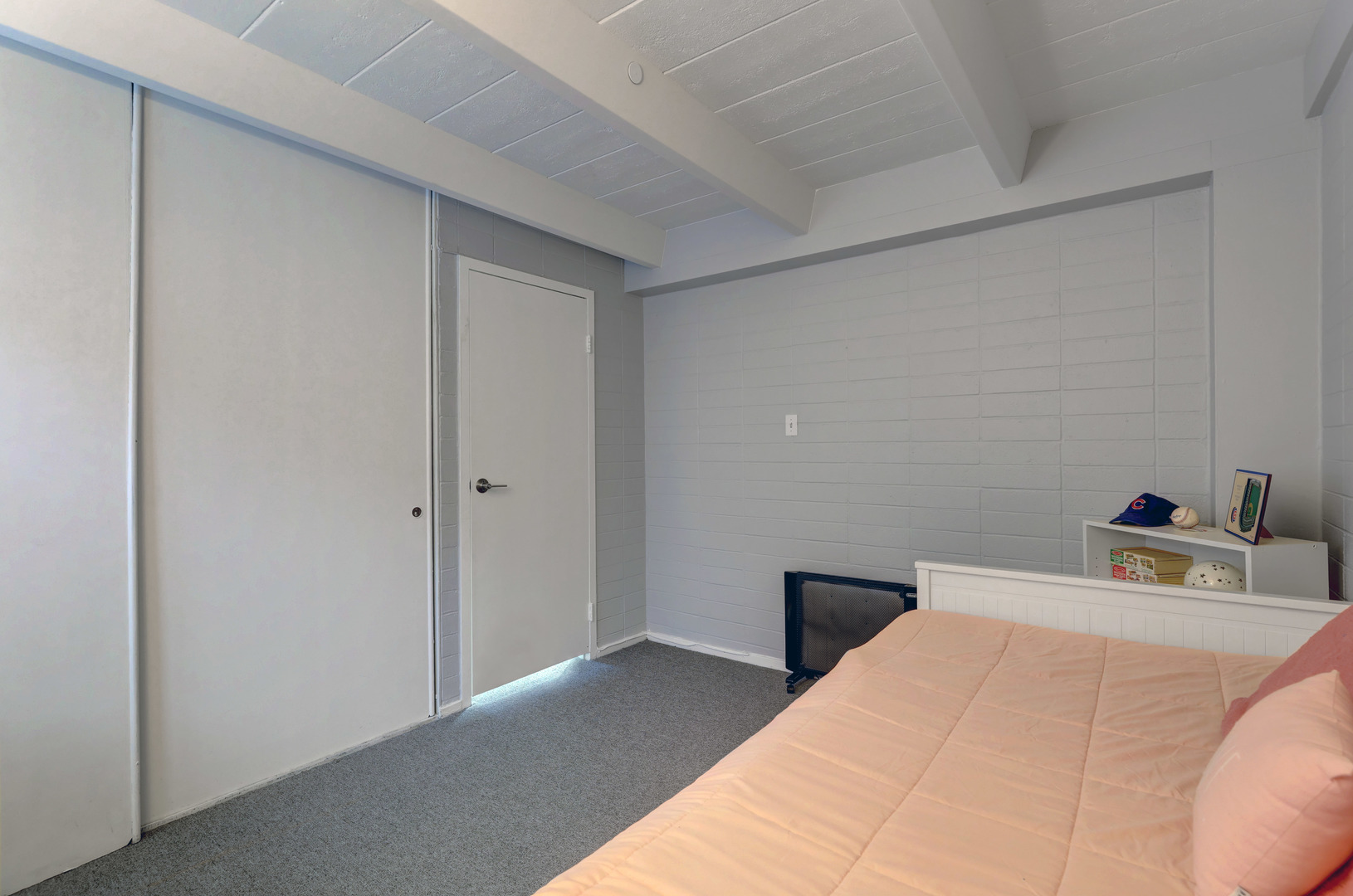 1132 W Lunt Avenue 2d Property Photo 6